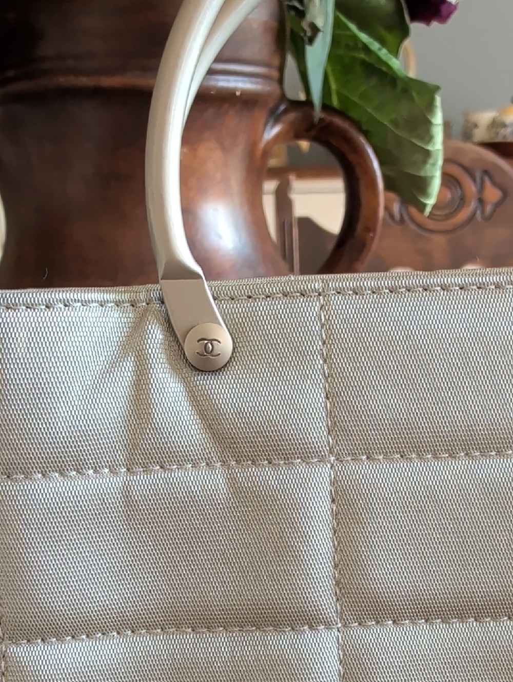 Chanel Light Silver Quilted Tote Bag with Top Handles~ Mini - Picture 6 of 12